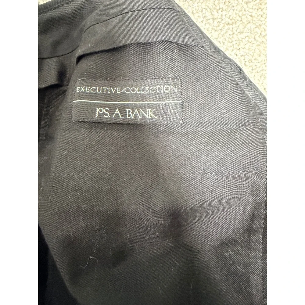 Jos A Banks Executive Collection Mens 36x30 Black Pleated Cuffed Career Trousers